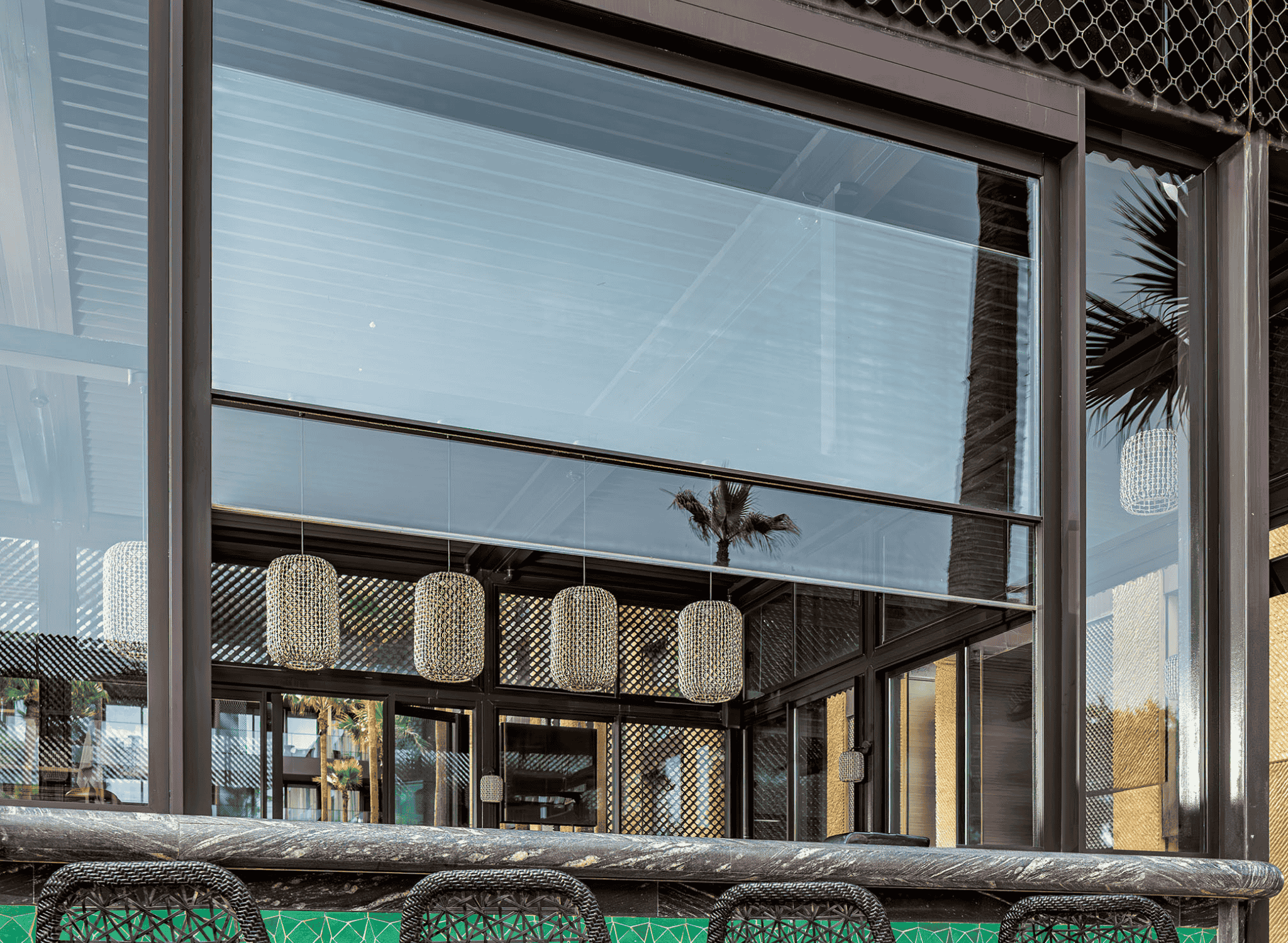 Guillotine vitrée : l'innovation au service  du confort